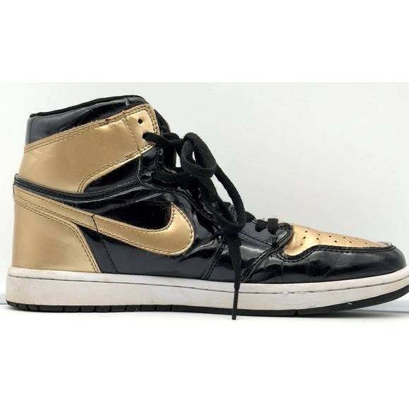 Size 8.5  Jordan 1 Retro High NRG Gold Toe 2018 Patent Black White Mens Air main image 11